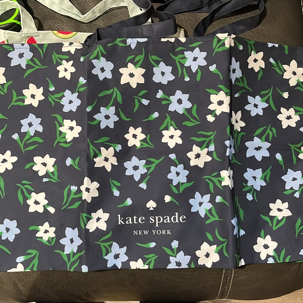 Two Kate spade watermelon cloth totes - Picture 8 of 10